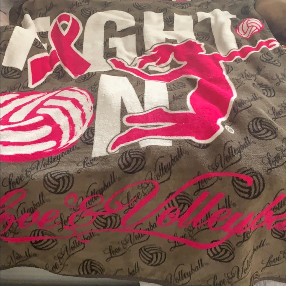 LARGE blanket, super soft